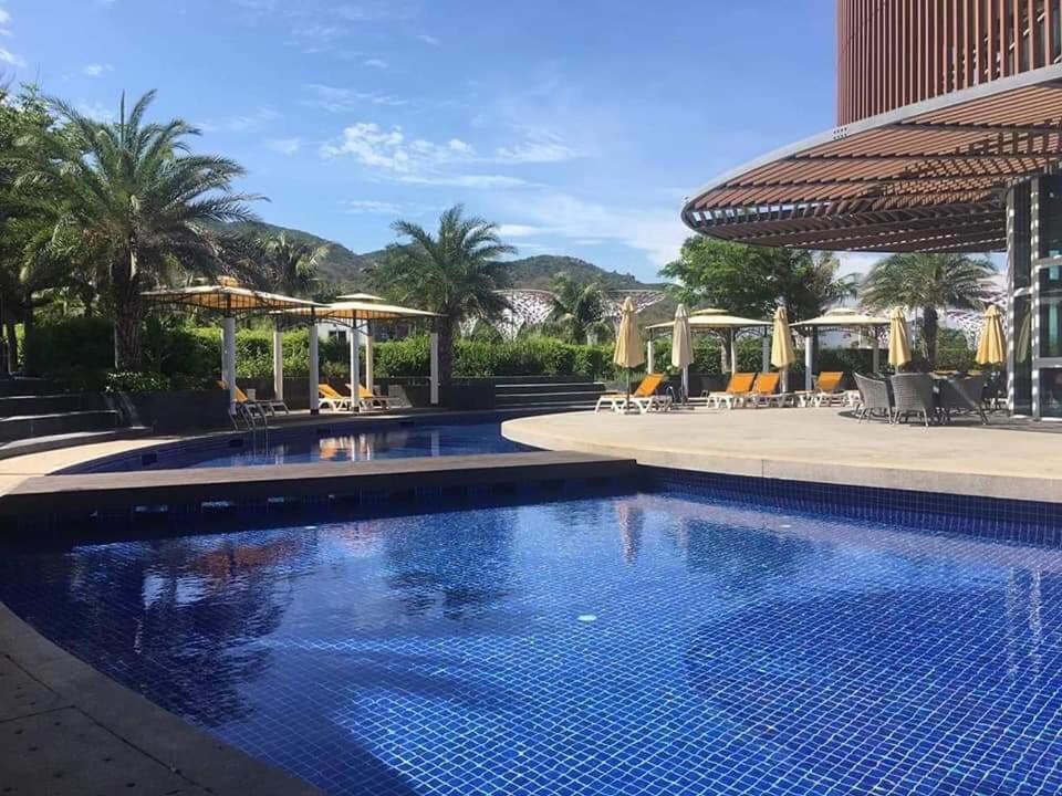 Villas At Oceanami Resort Long Hai Buitenkant foto